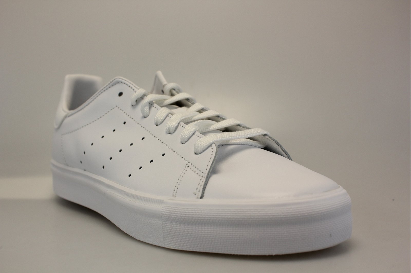 adidas originals stan smith vulcan