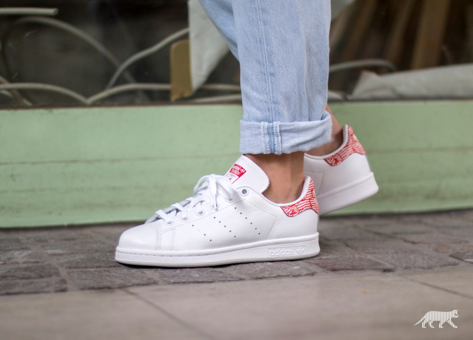 stan smith collegiate red