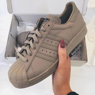 adidas superstar hologram femme adidas superstar hologram femme